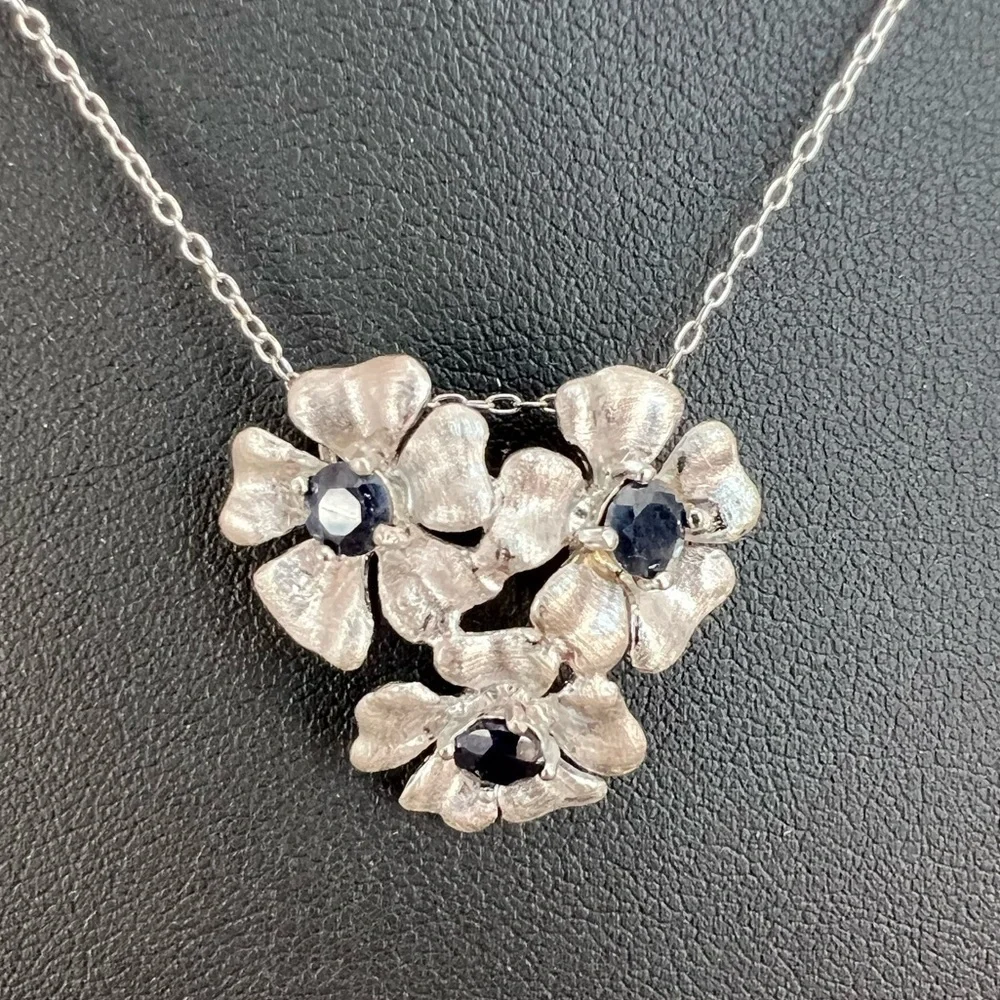 Sapphire Flower & 925 Necklace w/C-Clasp 18” B27